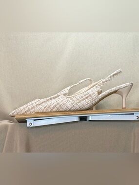 Women’s Cream Tweed Slingback Kitten Heels Chanel vibe